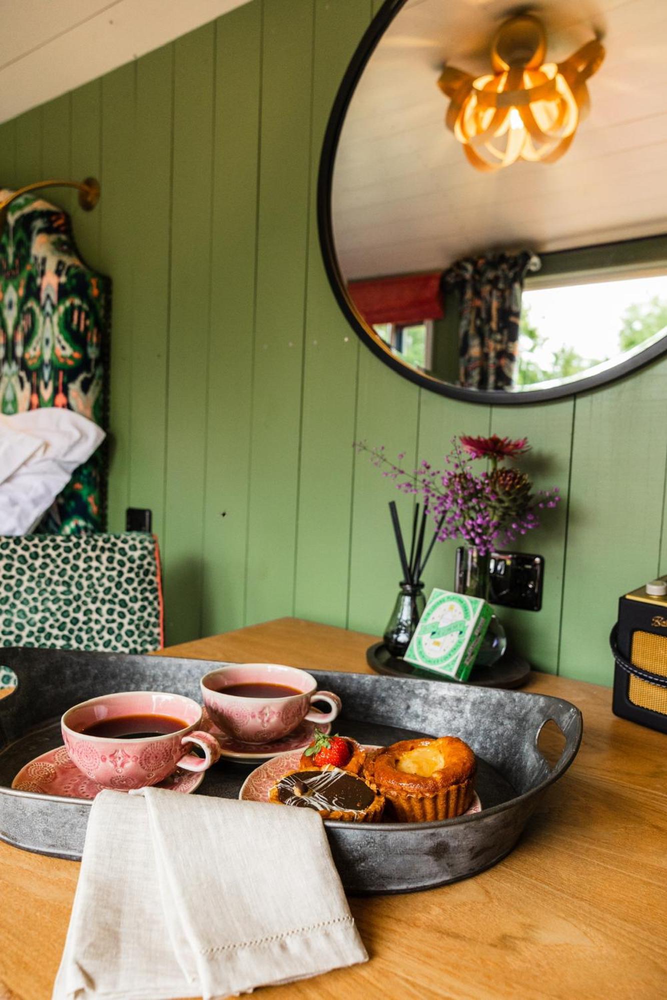 Toadland Shepherd Huts Durham Zewnętrze zdjęcie