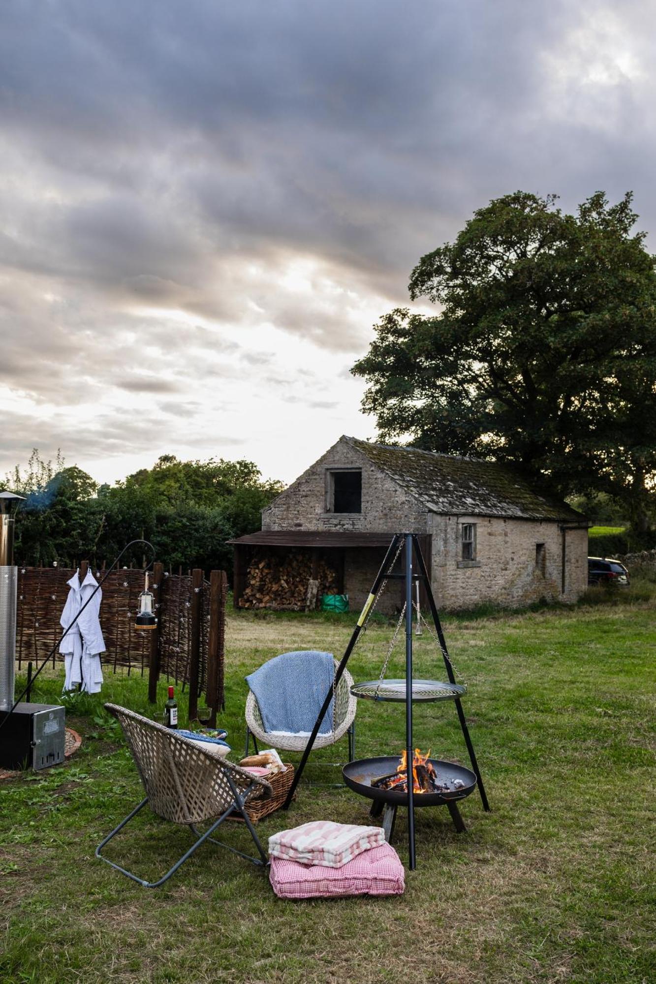 Toadland Shepherd Huts Durham Zewnętrze zdjęcie
