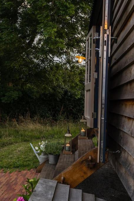 Toadland Shepherd Huts Durham Zewnętrze zdjęcie