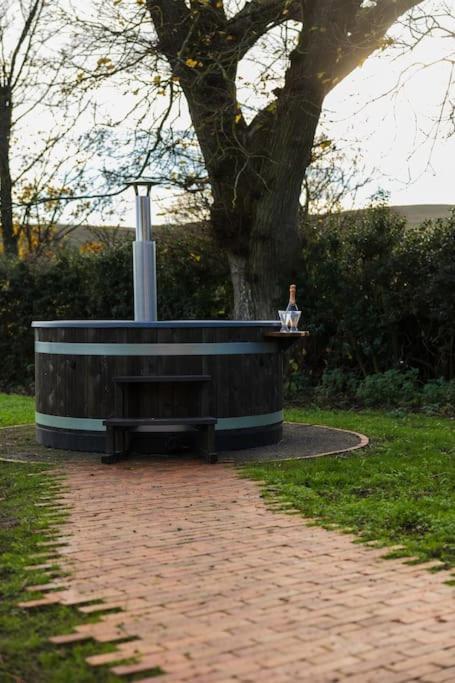 Toadland Shepherd Huts Durham Zewnętrze zdjęcie